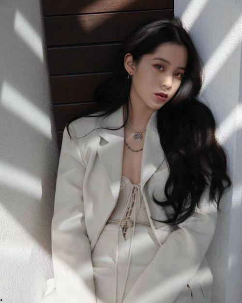 欧阳娜娜最新爆料,揭秘娱乐圈背后的惊人真相  第1张